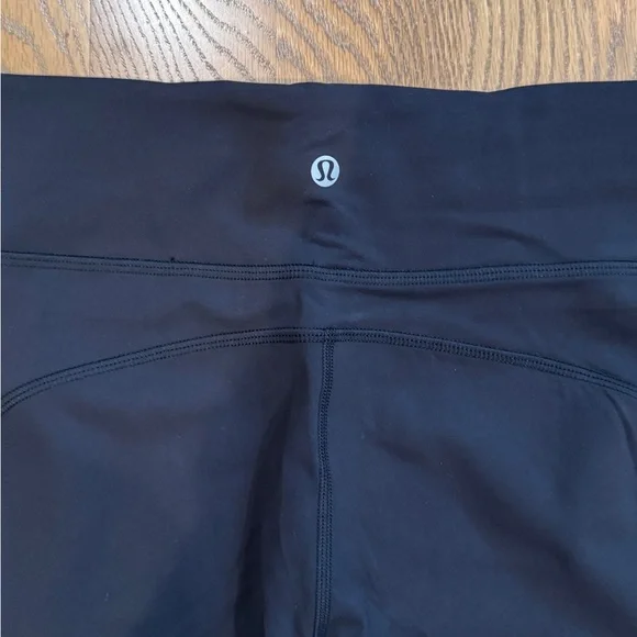 NWT Lululemon Invigorate HR legging 25” - size 20 - Picture 5 of 6